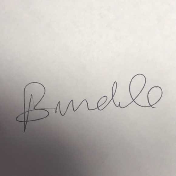 Bundle - Picture 1 of 1